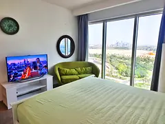 Cozy room by the metro in DIFC