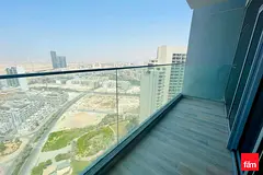 Unfurnished, Midd Floor, Vacant Unit, Good Viewwww