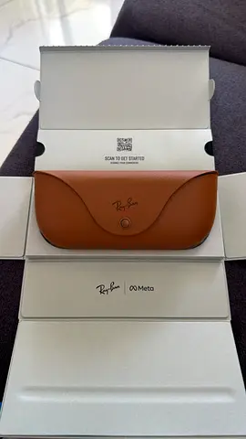 Used Ray-Ban Meta (Smart Glasses Gen 2) with Case - excellent Condition