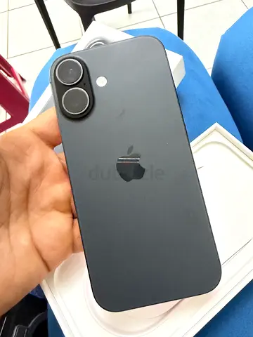 Iphone 17 256gb likes new Esim both