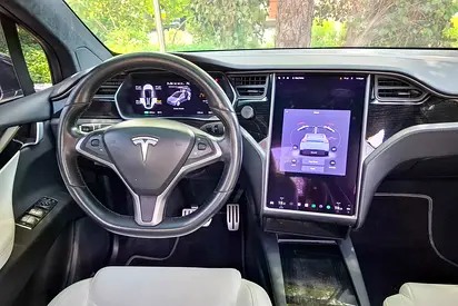 2020 Tesla MODEL X — миниатюра 12