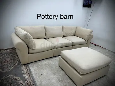 Like new condition pottery barn sofa