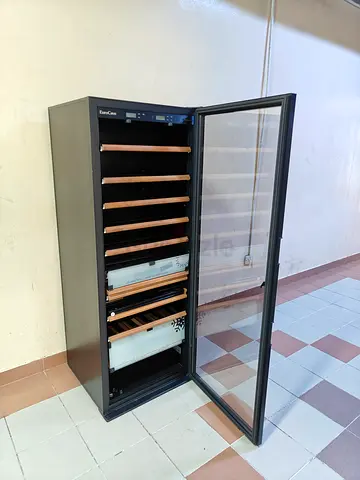Eurocave Large Wine Cooler / Beverage Fridge - Single Door, Wooden Shelves