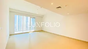 Full Kitchen | Unfurnished | Mid Floor
