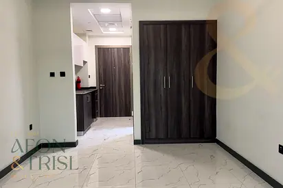 Unfurnished | Community Views | With Balcony
