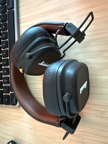 Marshall Major Over-Ear Headphones - Good Condition