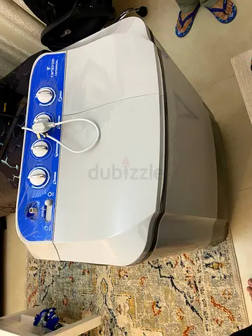 Compact twin-tub washing machine - 7kg (like new condition, used few times only)