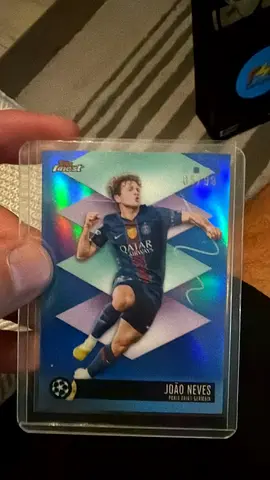 Topps Chrome Finest - João Neves - /99