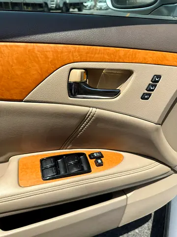 صورة 16 لـ 2006 Toyota AVALON