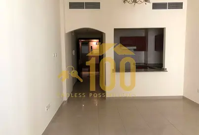 READY TO MOVE STUDIO WITH ENCLOSED KITCHEN