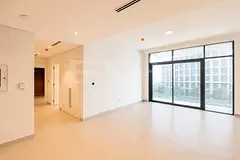 VACANT | SPACIOUS LAYOUT | COMMUNITY VIEW