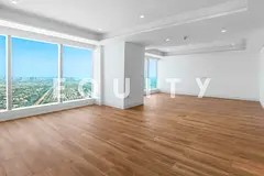 Duplex | Tower Specialist | Full Island View