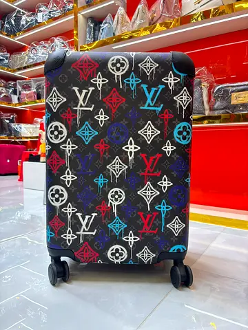 Lv Hard-shell Carry-On Suitcase with Colorful Monogram Print - 4 Wheels