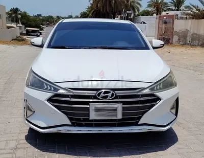 2019 Hyundai Elantra – GCC Spec - First Owner