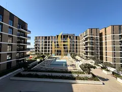 READY TO MOVE 2 BEDROOM APARTMENT WITH CLOSED KITCHEN