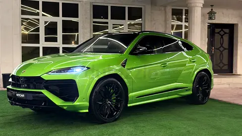LAMBORGHINI SE 0 KM-NEW-800 HP-EU06-CARBON-3DBANGOLUFSEN-FULL BODY COLOUR- FULL OPTIONS