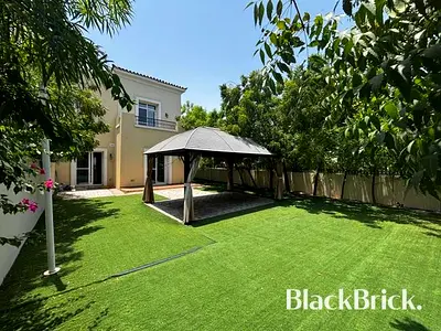 Single Row | Big Plot | Exclusive Villa Living