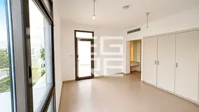 Single Row | Corner Unit | Landscaped Garden