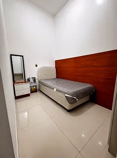 Beautiful Parttition Room for girls only Marina
