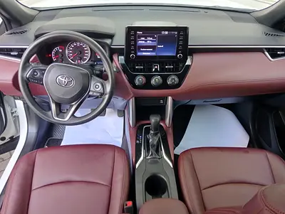 صورة 4 لـ 2023 Toyota COROLLA CROSS
