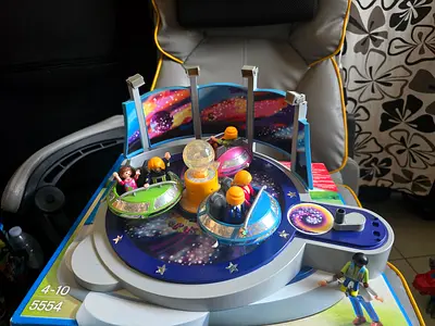 Playmobil Kids Space Ride Playset with Figures (like new)