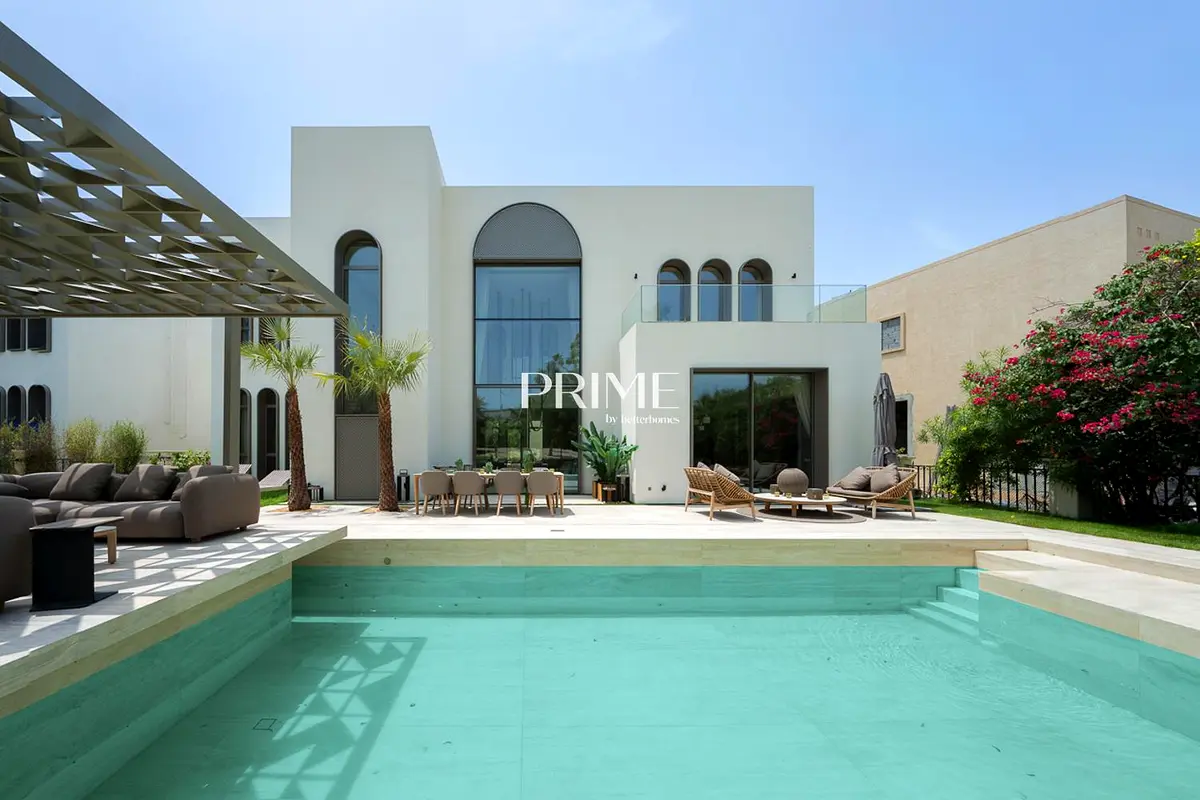 Garden Hall | Show Home | Park Backing