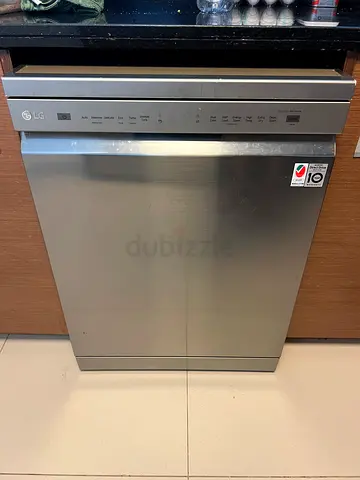 LG QuadWash Dishwasher with Inverter Direct Drive