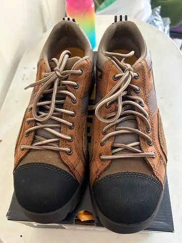 Caterpillar Safety Shoes 42 Brown