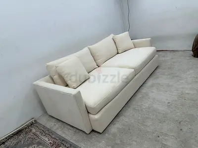 Excellent condition cratebarrel sofa