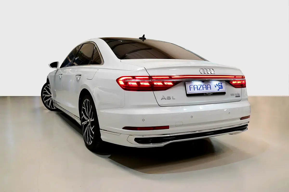 أودي إيه 8 2023