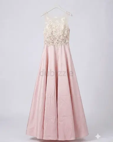 Light Pink A-line Evening Dress with Lace Bodice