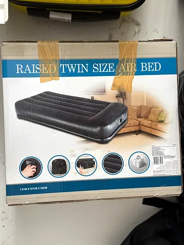 Raised Twin Size Inflatable Air Bed in Box