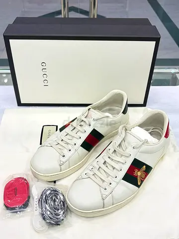 Gucci Ace White Leather Sneakers with Bee Embroidery - Size (please confirm)
