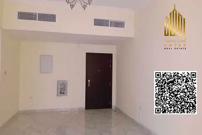 Building for sale |prime location , G+4| 6450 sqft