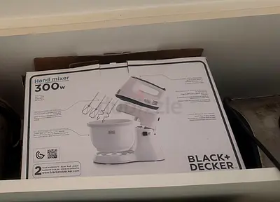 Black+Decker 300W Hand Mixer with Bowl - Gently Used