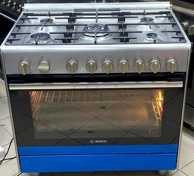 Bosch brand 5 burner gas cooker 90cm like new condition