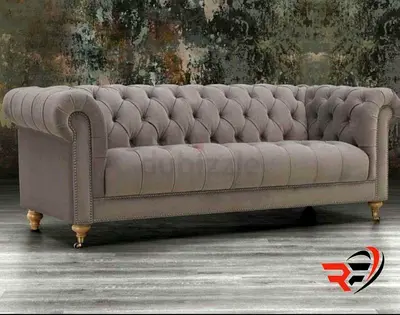 Brand new Chesterfield 3-Seater Tufted Velvet Sofa - Grey