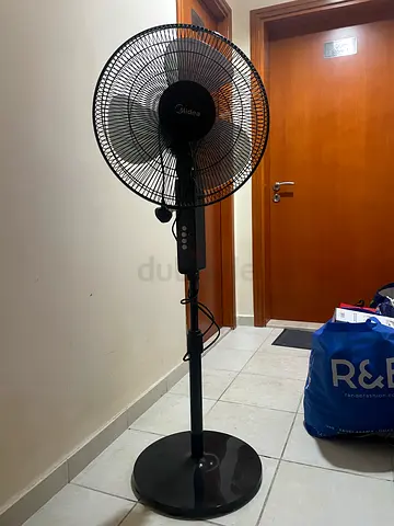 Standing fan