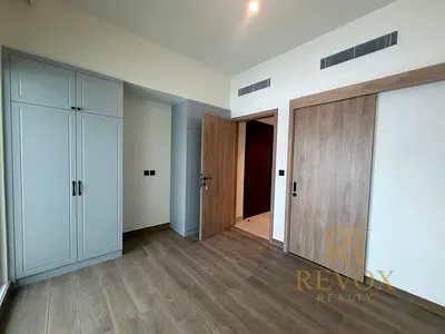 Brand-New 4-Bedroom I Near To Lagoons