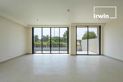 Golf Course View | Corner Villa | Ready To Move In