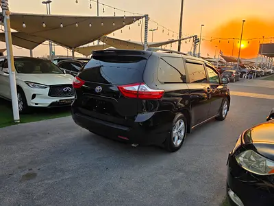 صورة 13 لـ 2018 Toyota SIENNA