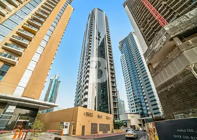 UNFERNISHED | HIGH FLOOR | MARINA LIVING