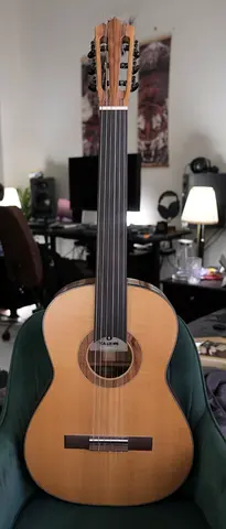 Fretless Classical Guitar Made by Turkish Luthier Can Oral