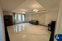Upgraded | Type 3M | Close to Lake