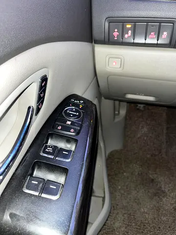 2018 KIA CARNIVAL 缩略图 19