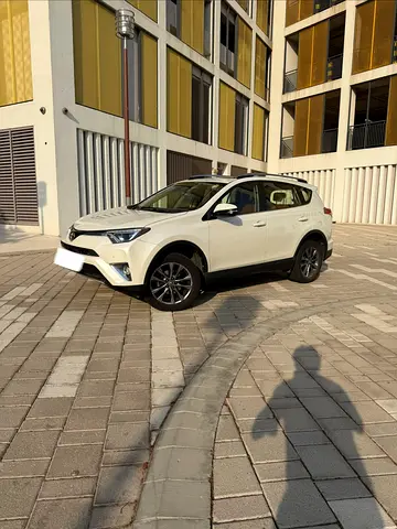 Pristine 2018 Toyota RAV4 VXR | GCC Specs