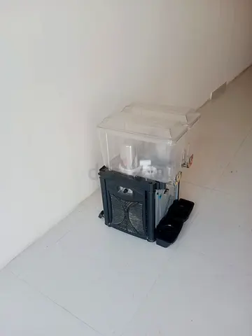 Juice dispenser