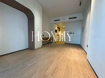 BRAND NEW | STREET VIEW | HIGH FLOOR