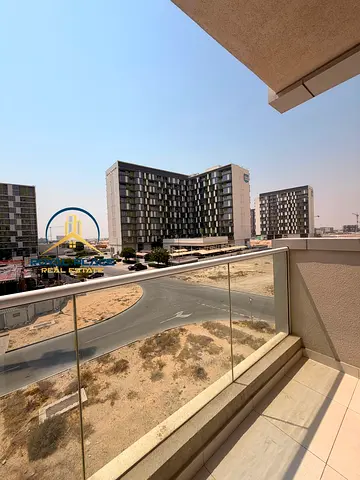 Spacious | vacant | unfurnished