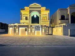 Classic design, two floors and a roof, 5000 sq ft, on Sheikh Ammar Main Street, freehold ownership f